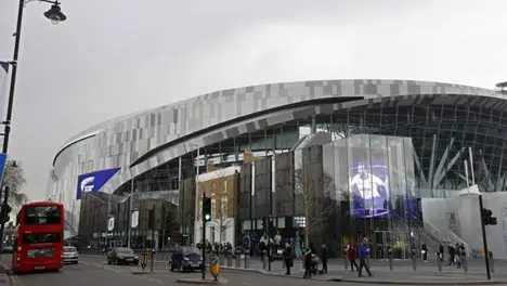 桑德兰VS阿斯顿维拉：英超焦点战悬念升级